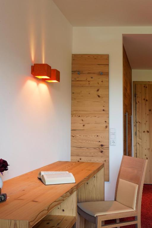 Hotel Flatscher Stuhlfelden Pokoj fotografie